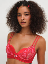 Heartbeat Underwire Bra — Red