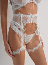 Sonja Garter Belt — White