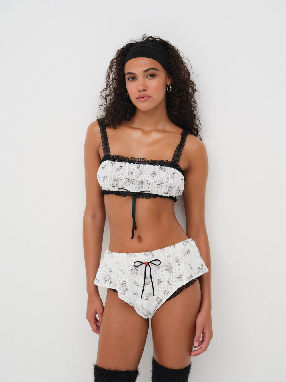 Fawn Sleep Short — White