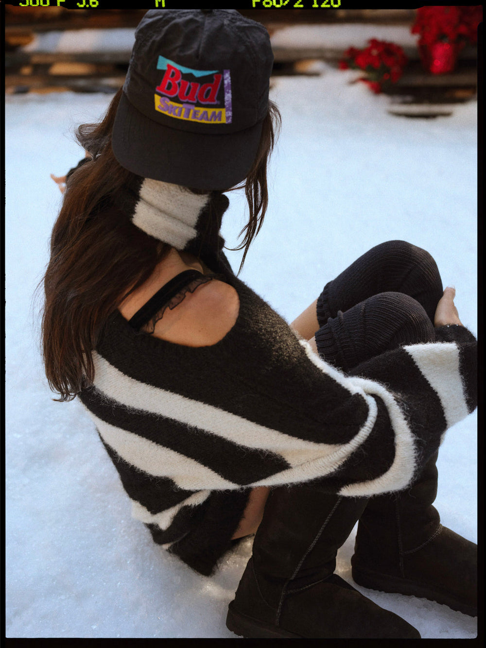 Meggy Oversized Sweater — Black