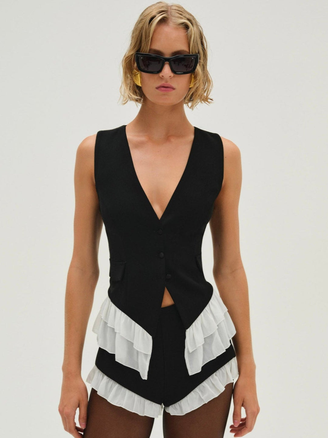 Noemie Short — Black