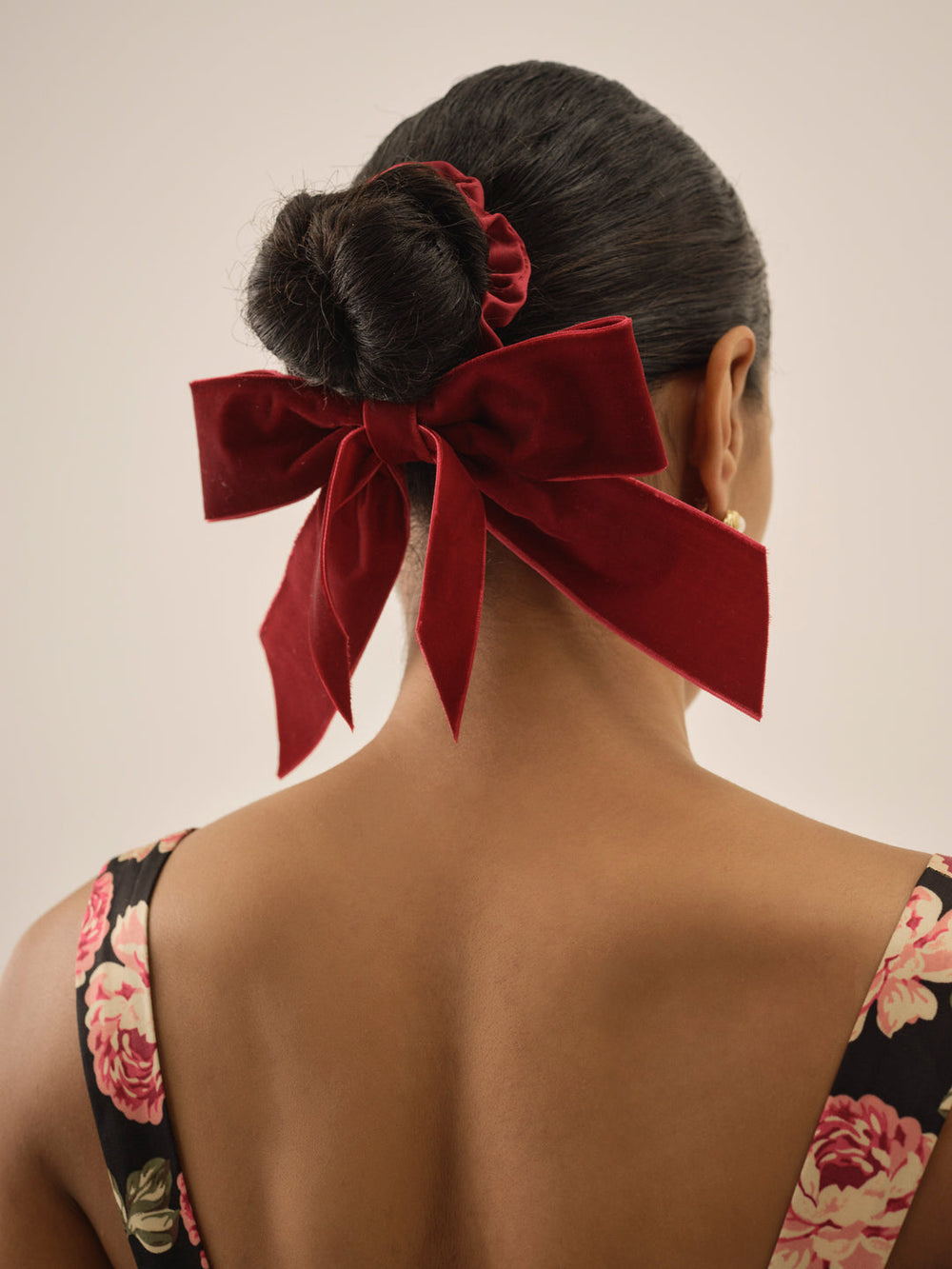 Clara Velvet Ribbon Bow — Red