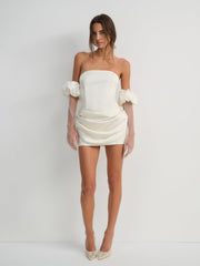 Serena Gloves — Cream