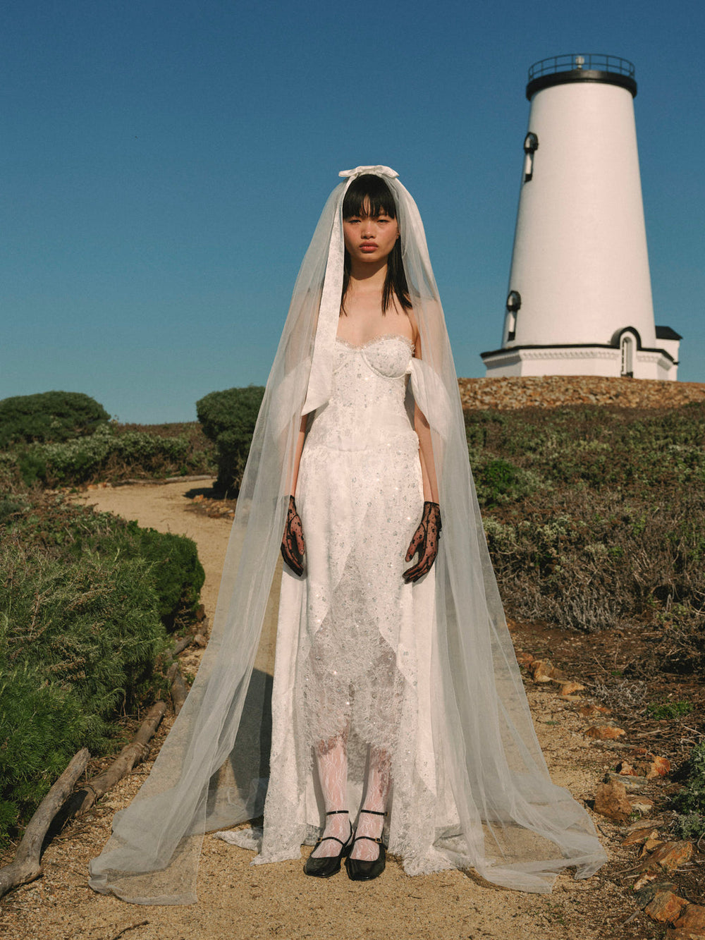 Fiorenza Veil — White