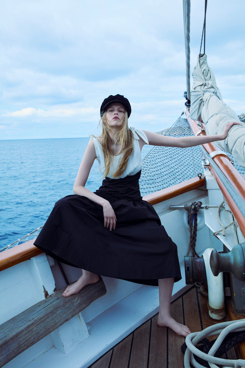 Helena Poplin Midi Dress — Black