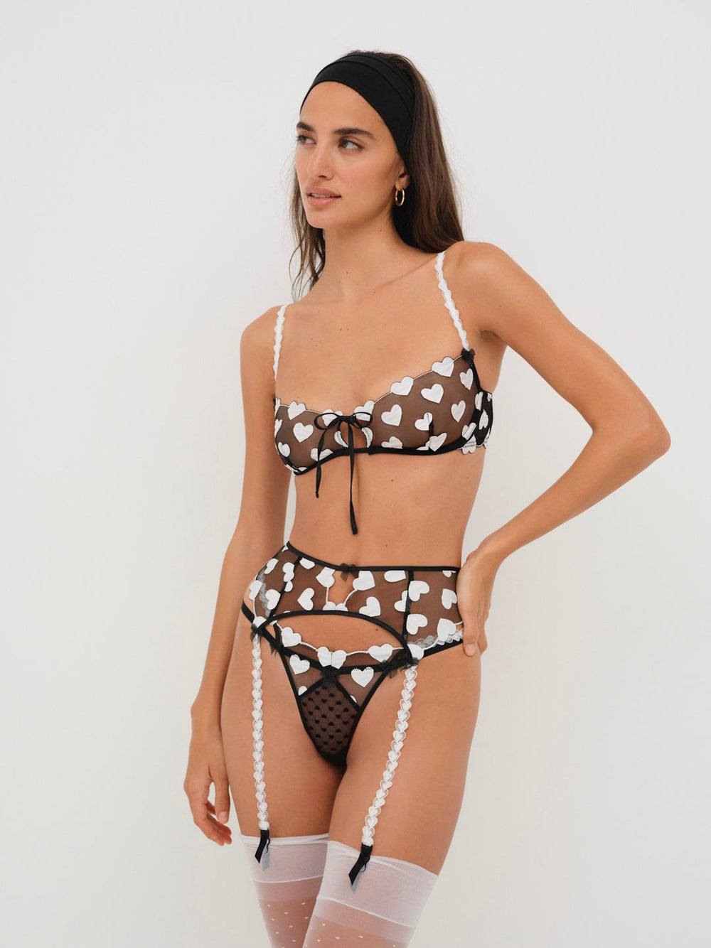Mia Garter Belt — Black