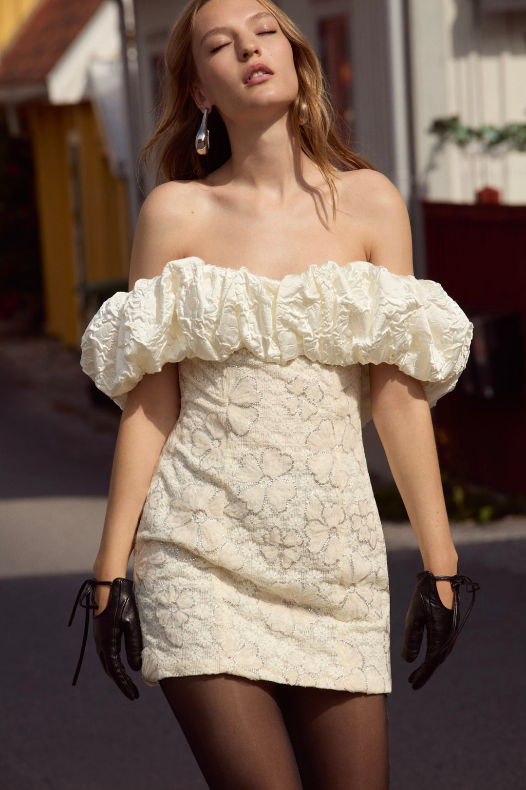 Snowflake Daisy Mini Dress — Cream