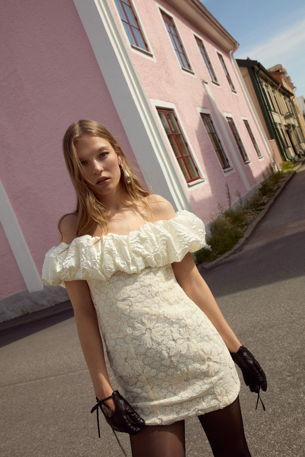 Snowflake Daisy Mini Dress — Cream