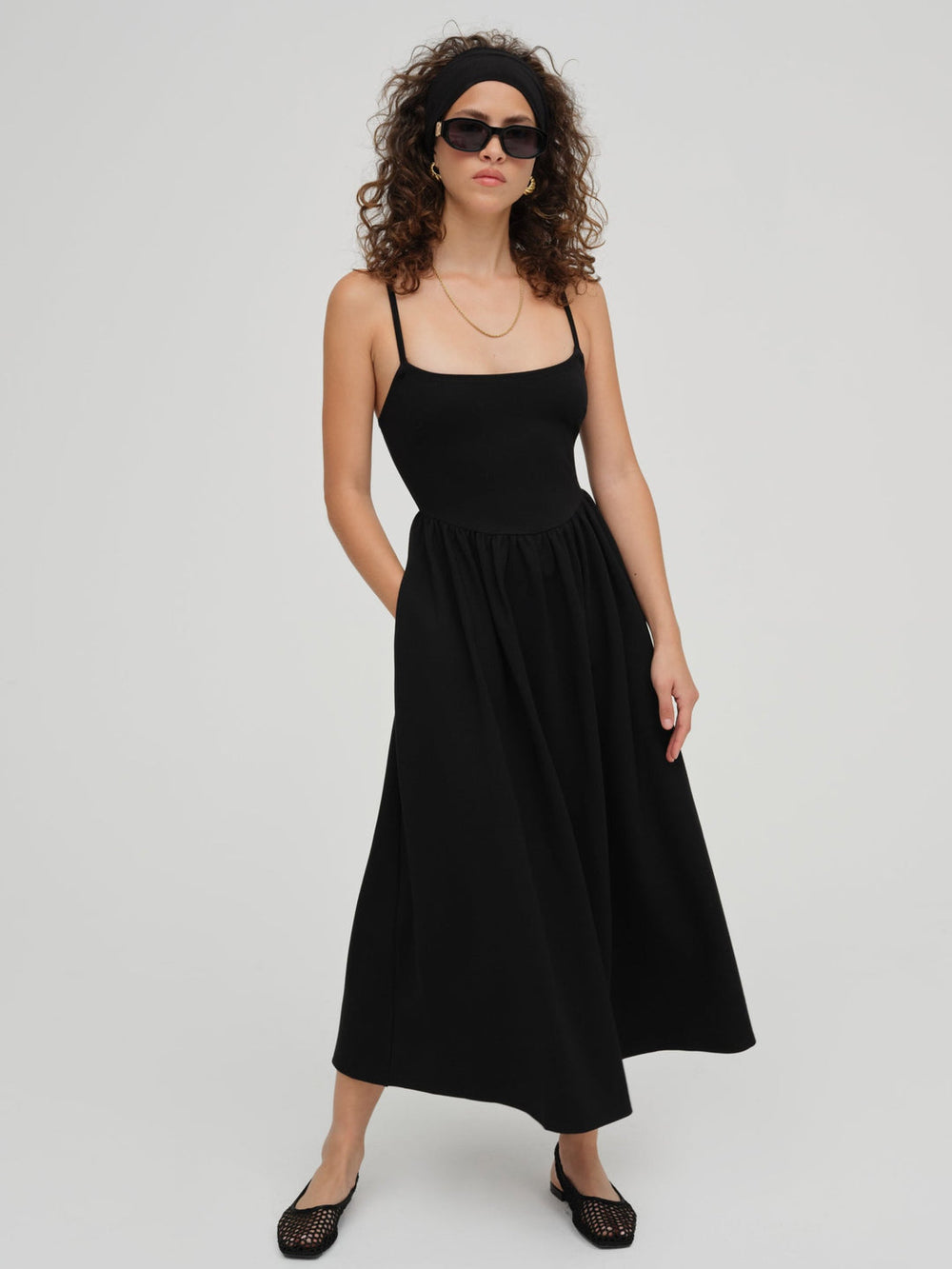 Wilhelmina Midi Dress — Black